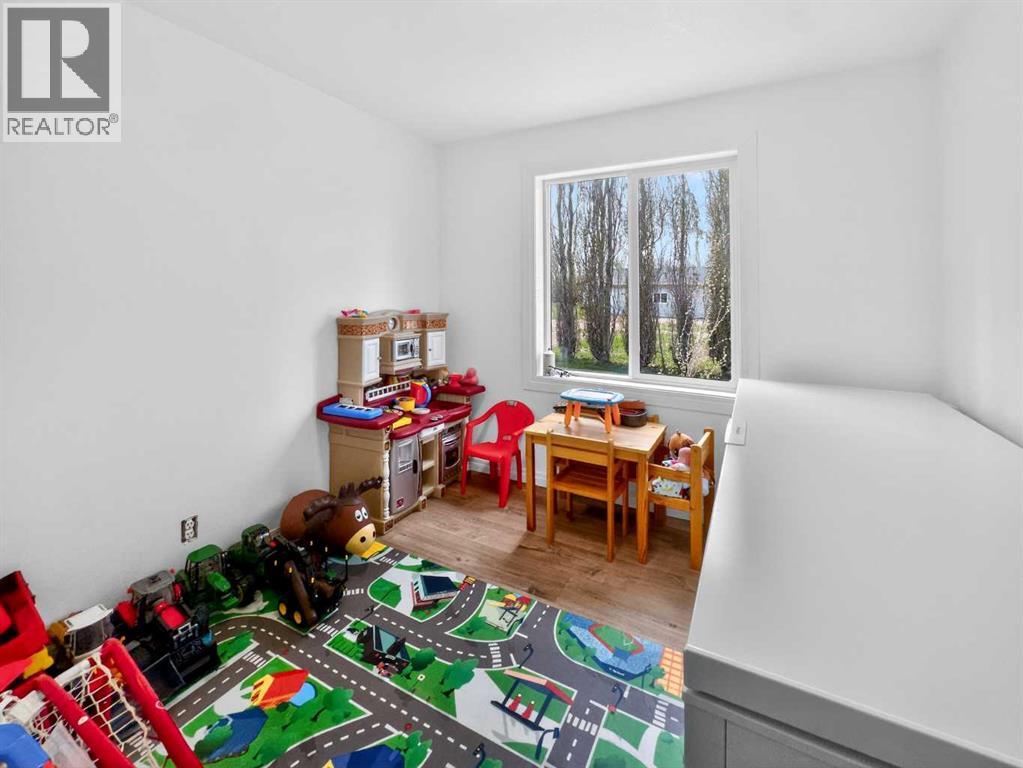 9229 95 Avenue - 14