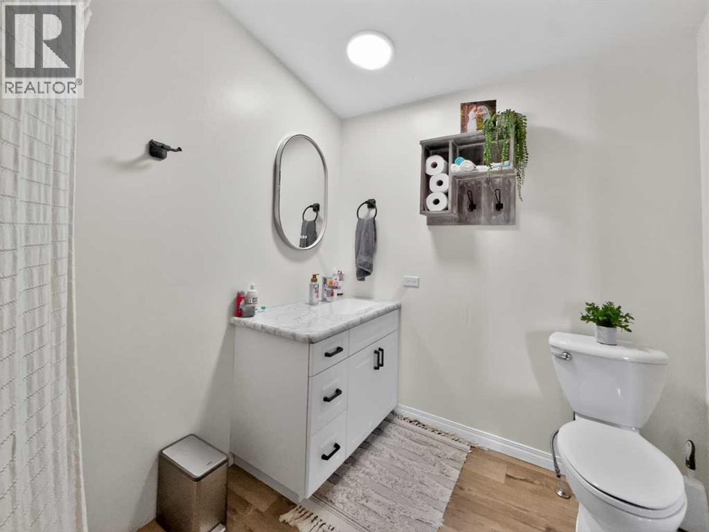 9229 95 Avenue - 20