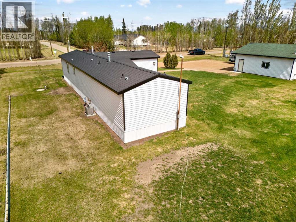 9229 95 Avenue - 32
