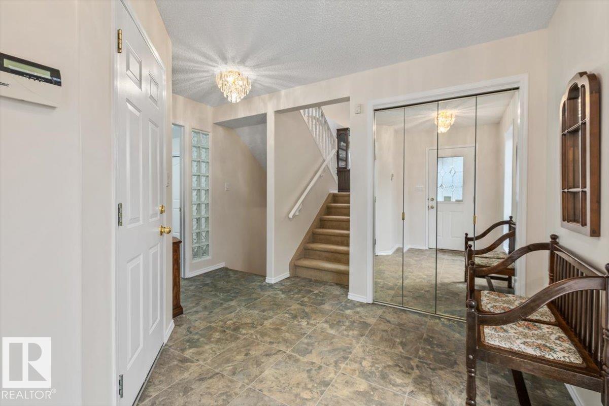 #9 2325 RIVERBEND RD NW - 4