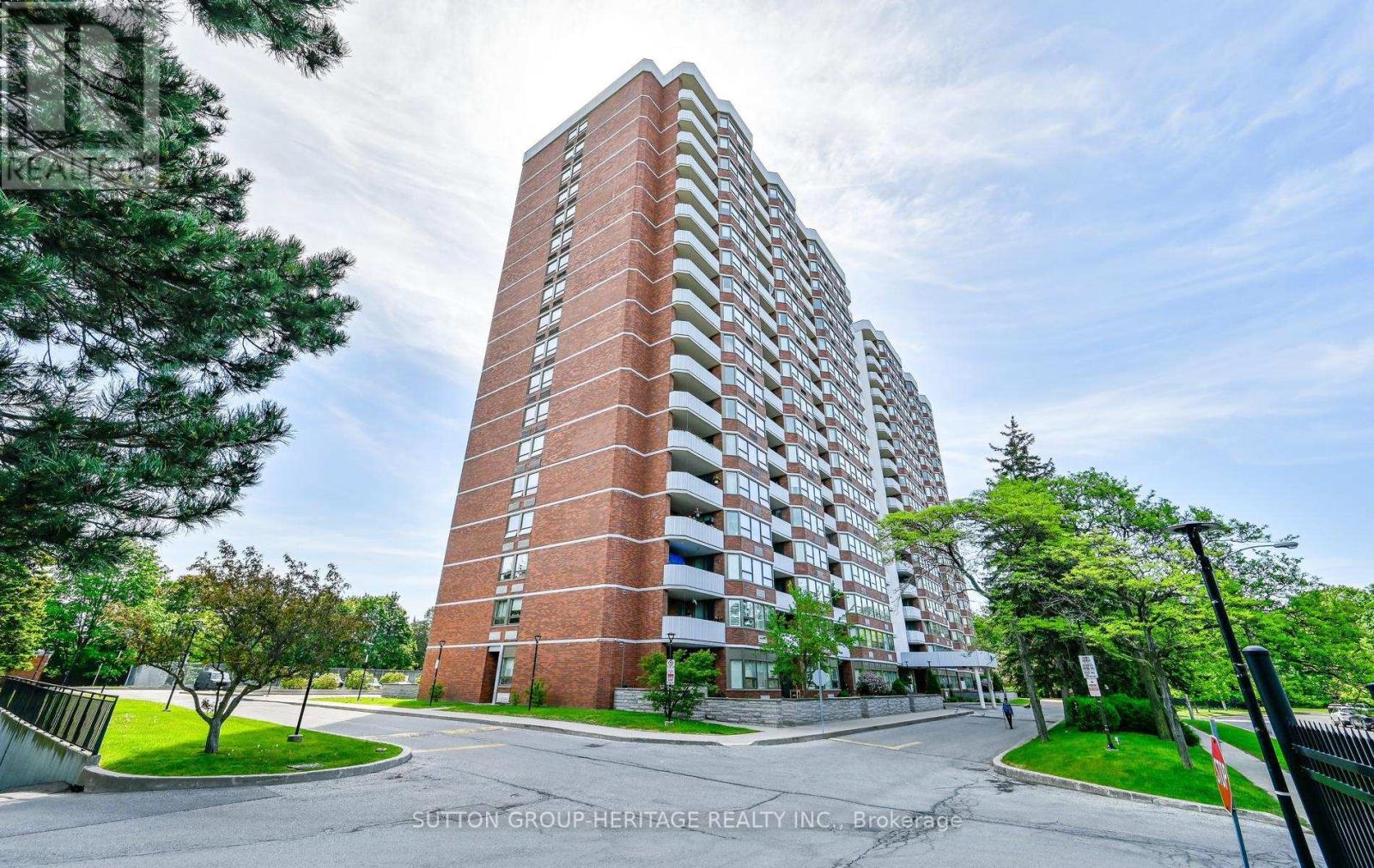Listing photo of 1915 - 121 LING ROAD