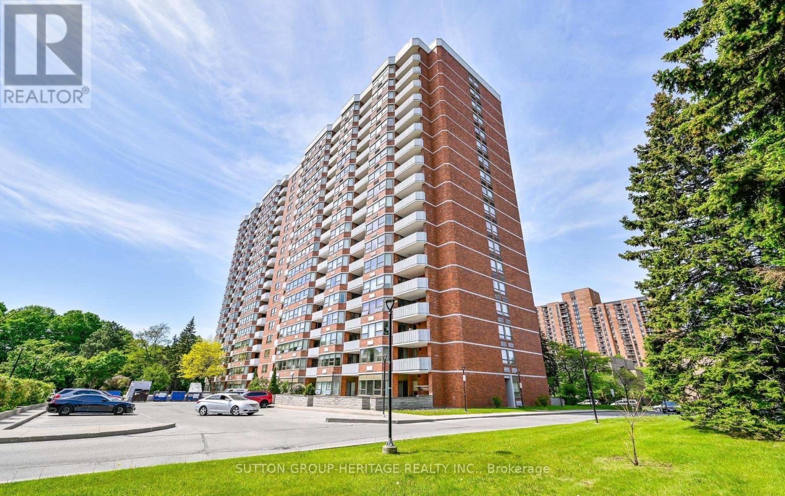 1915 - 121 LING ROAD