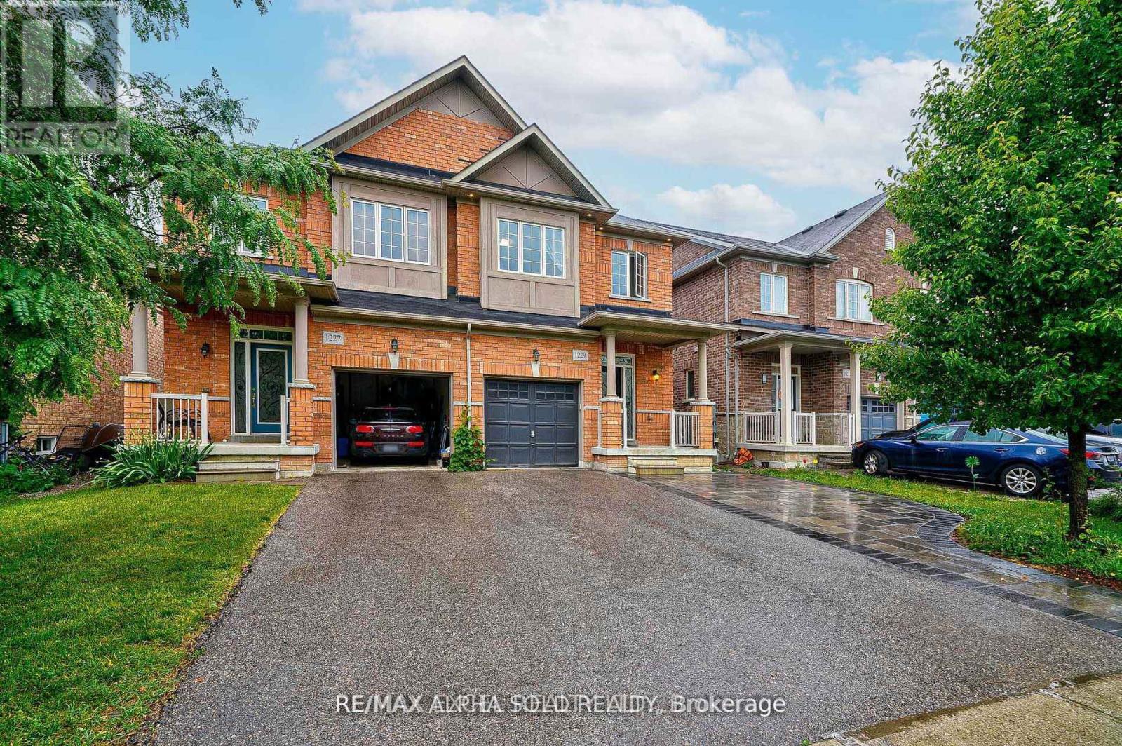 Listing photo of 1229 MCCRON CRESCENT