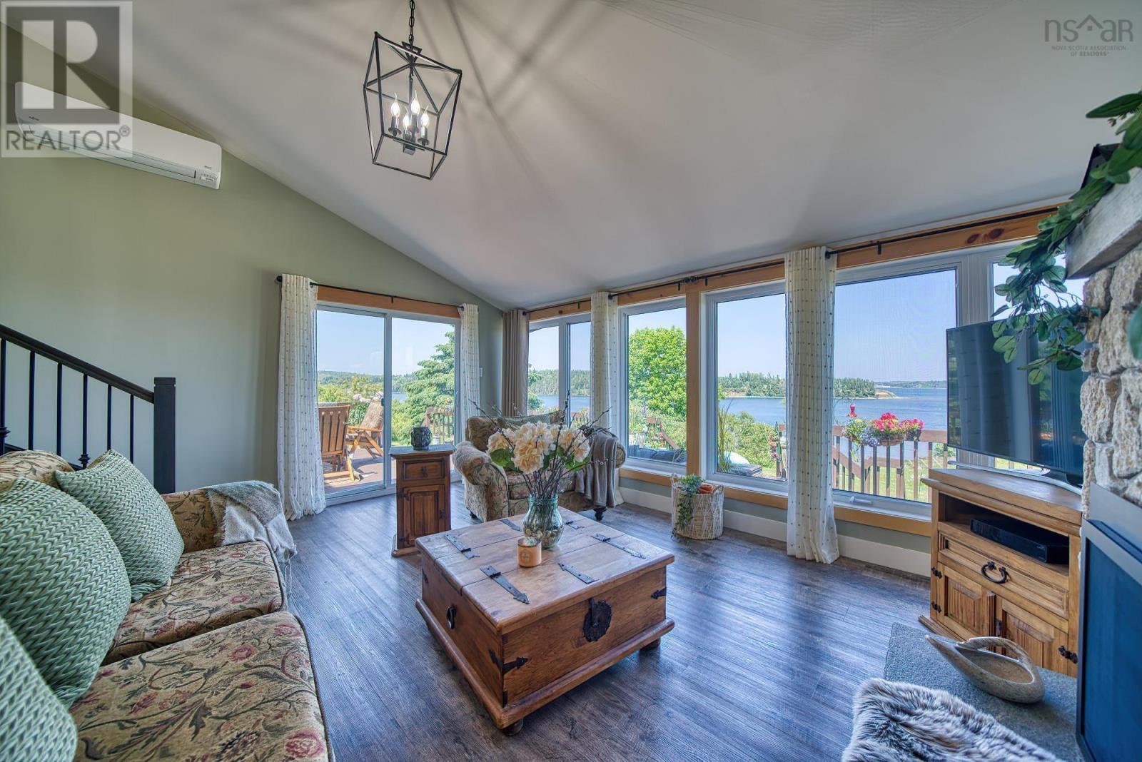 177 Corkums Island Road - 24