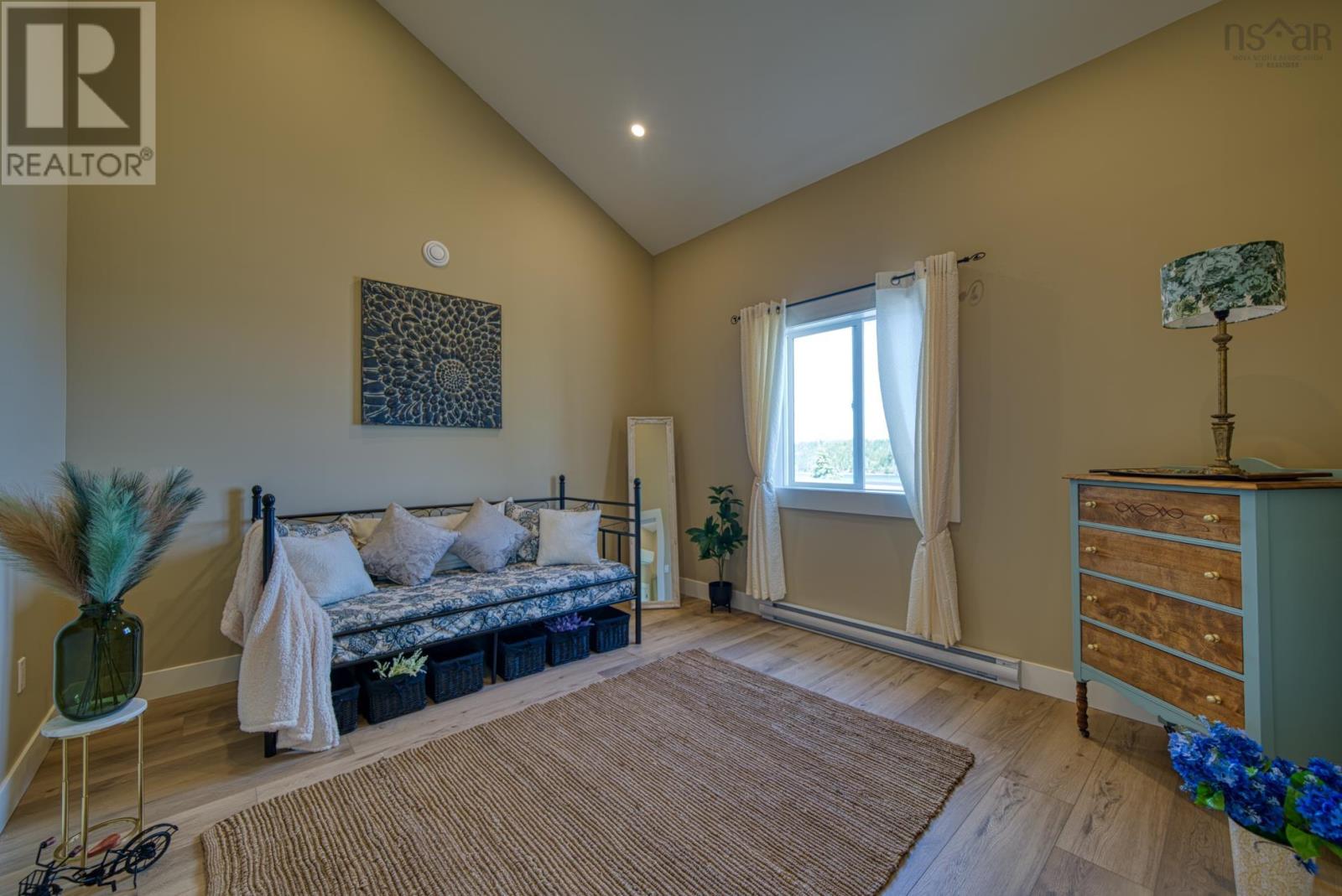 177 Corkums Island Road - 44