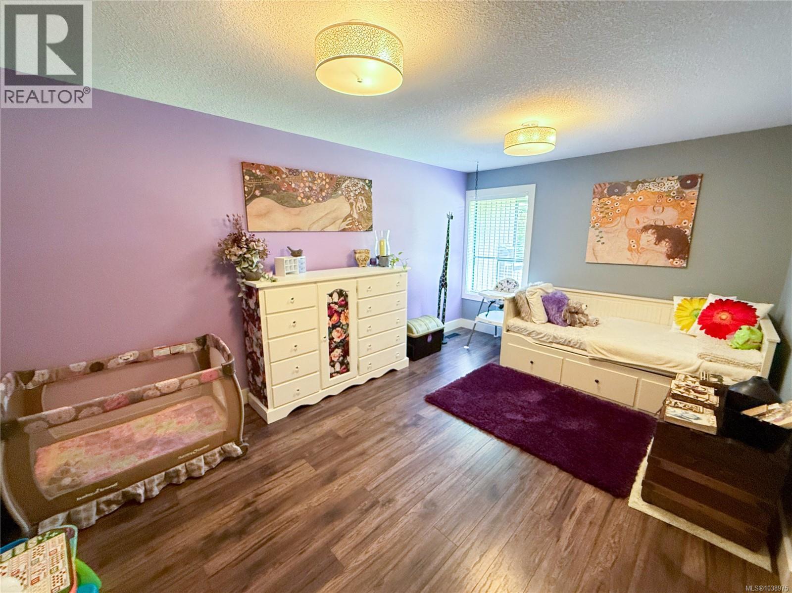 2440 Roome Rd - 21