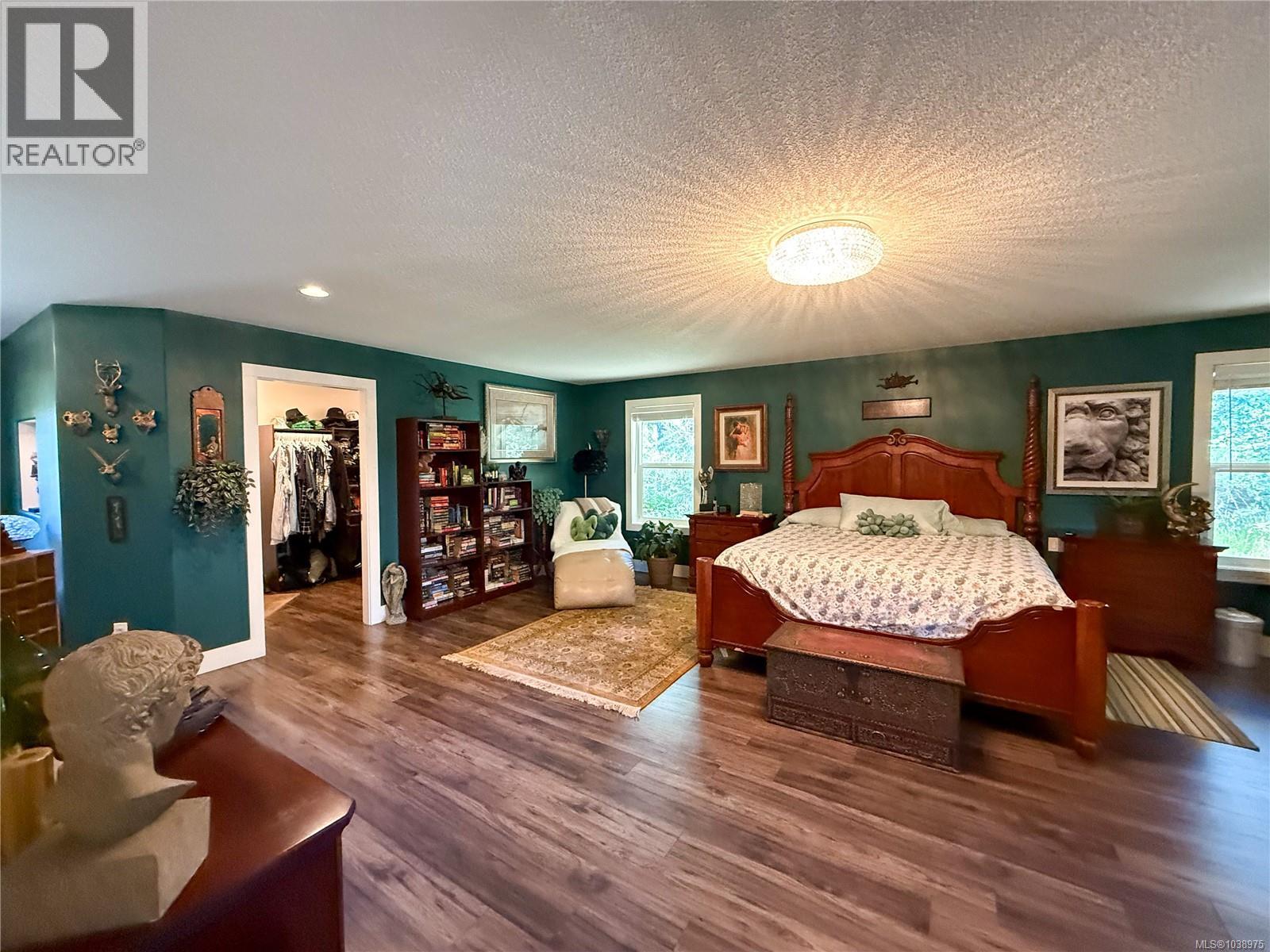 2440 Roome Rd, Duncan