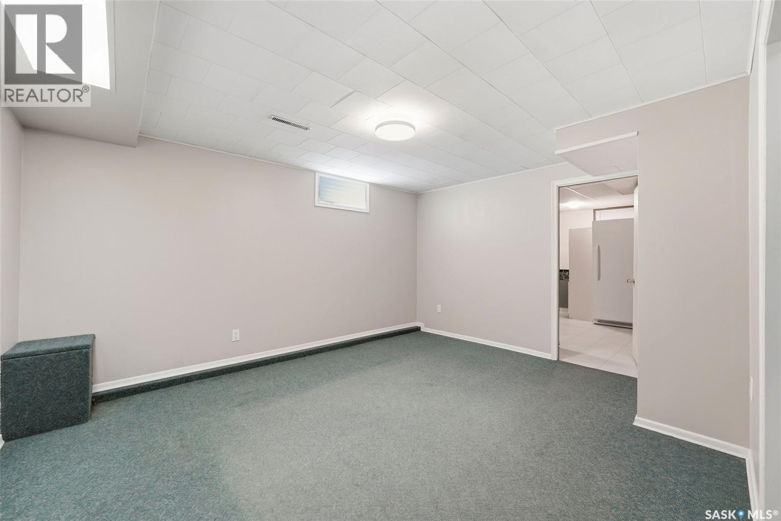 33 Sparling CRESCENT - 30