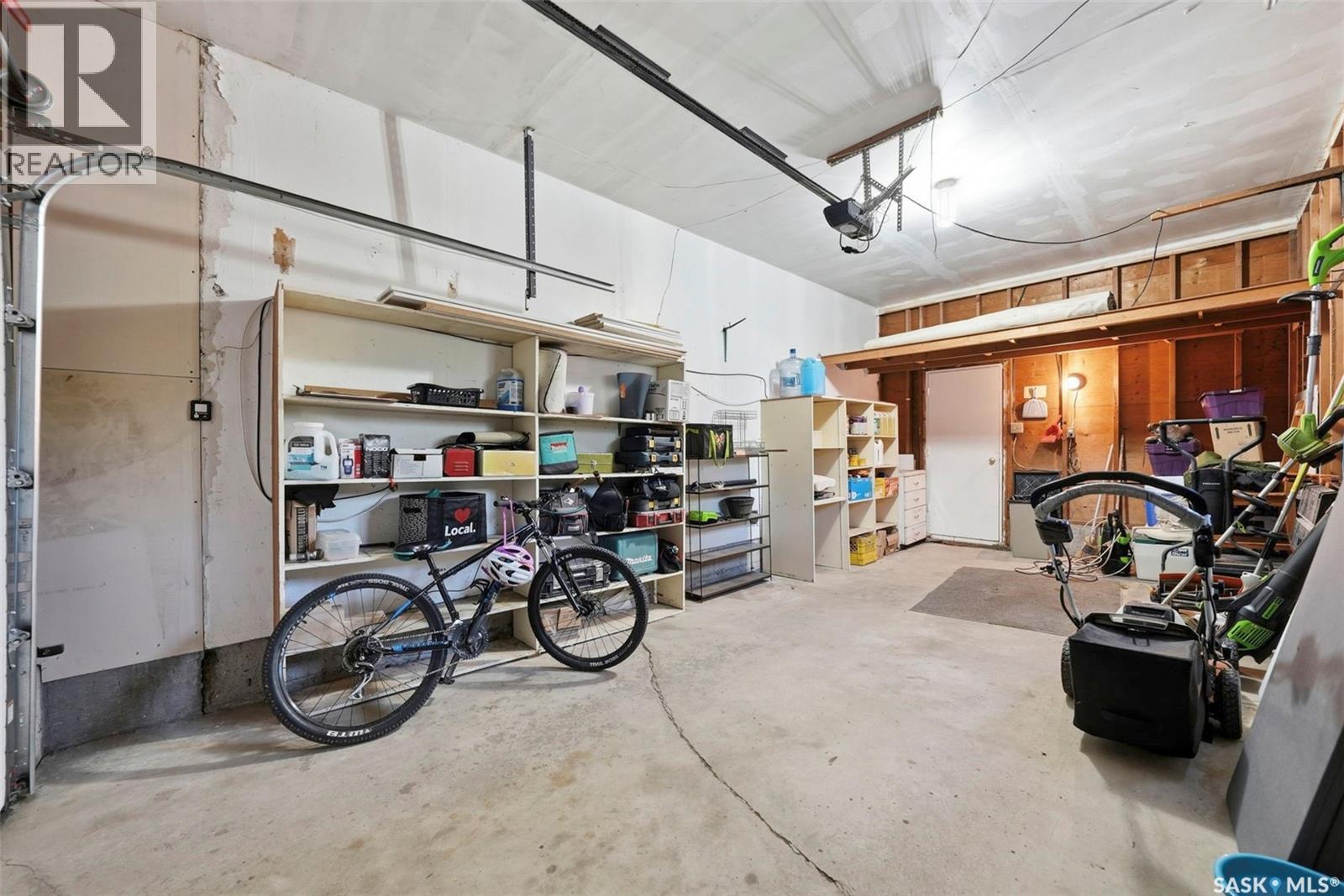 33 Sparling CRESCENT - 33