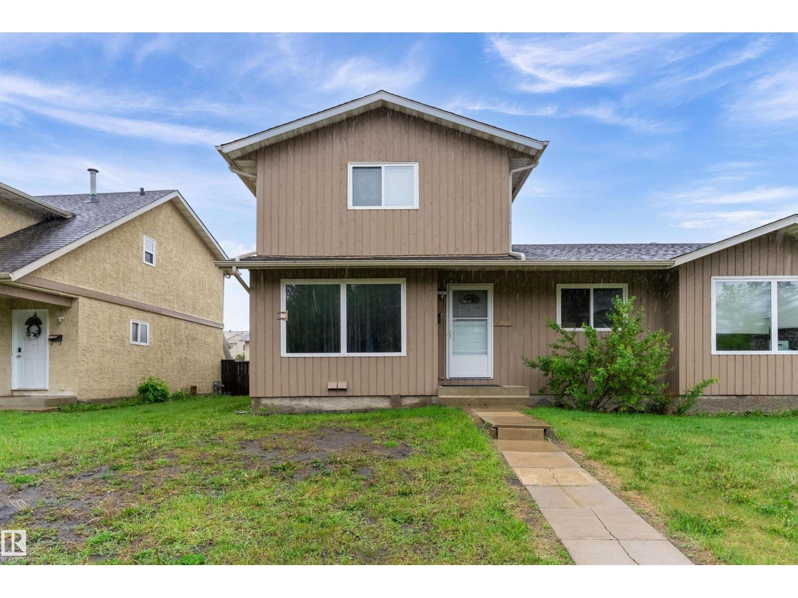 18045 96 AV NW - 1