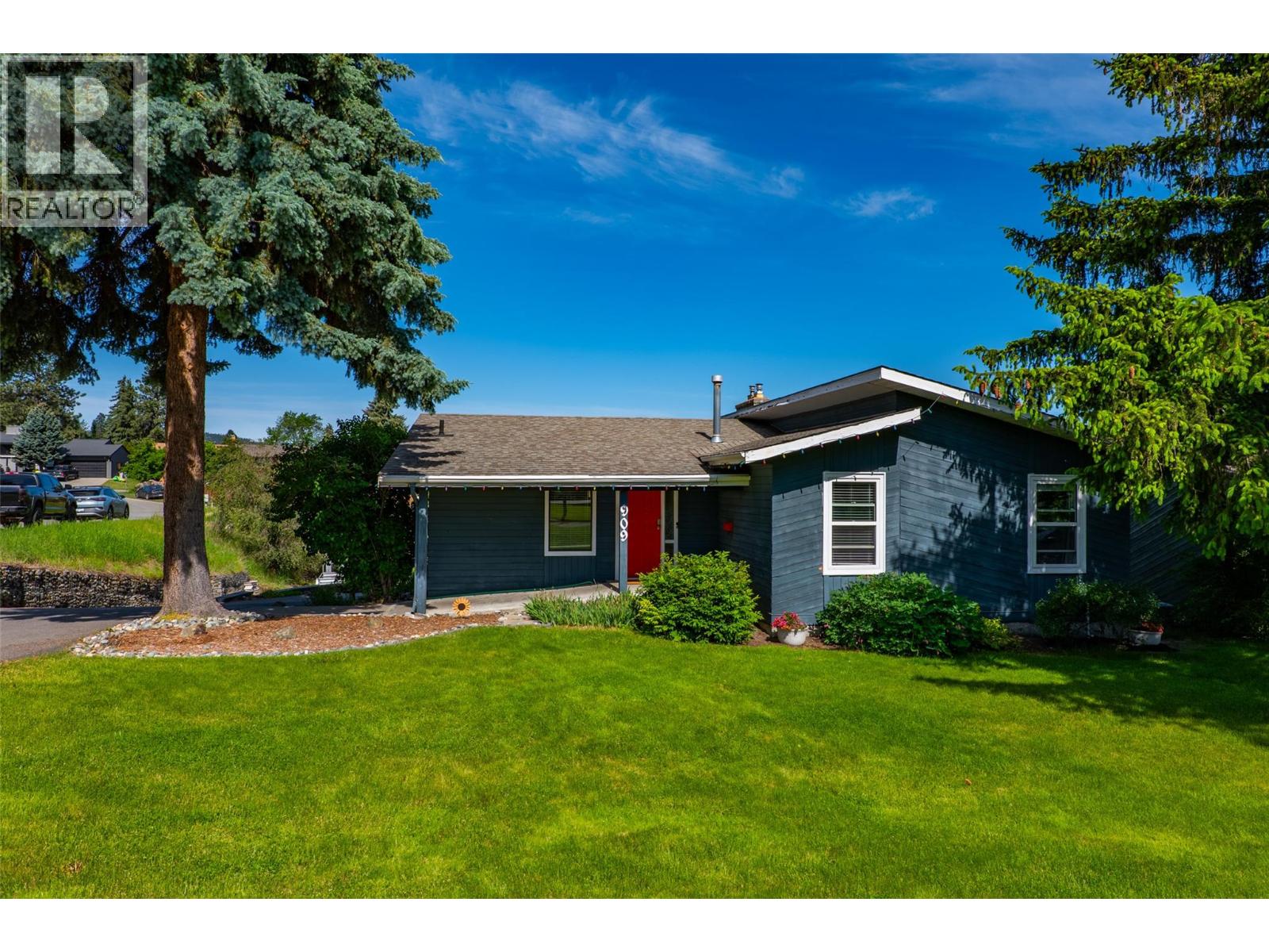909 Fleming Circle - 3