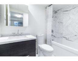 203 1160 Oxford Street, White Rock, BC V4B0B3 Photo 8