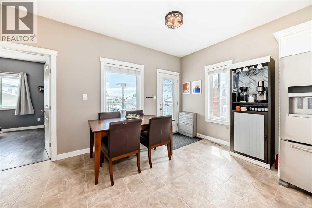 128 Almond Crescent - 11