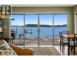 Living room - 101 Church Bay Rd, Saturna Island, BC V0N2Y0 Photo 34