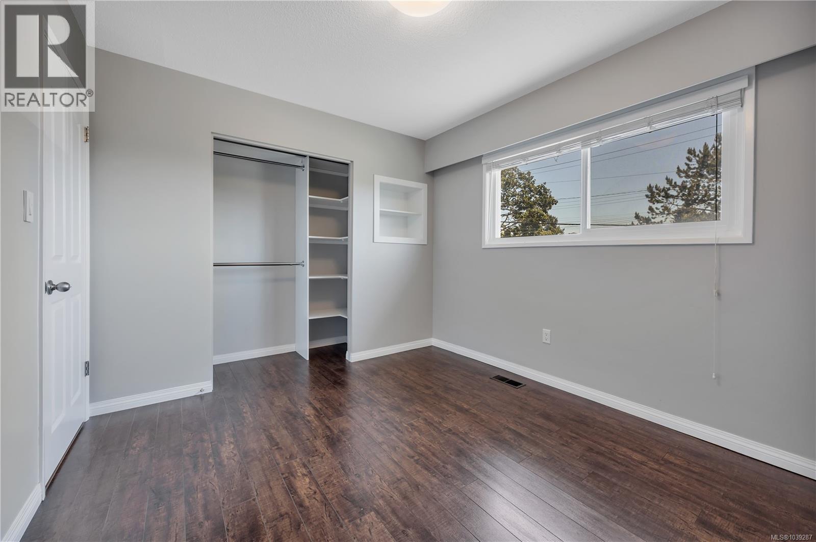 3236 Cedar Hill Rd, Saanich