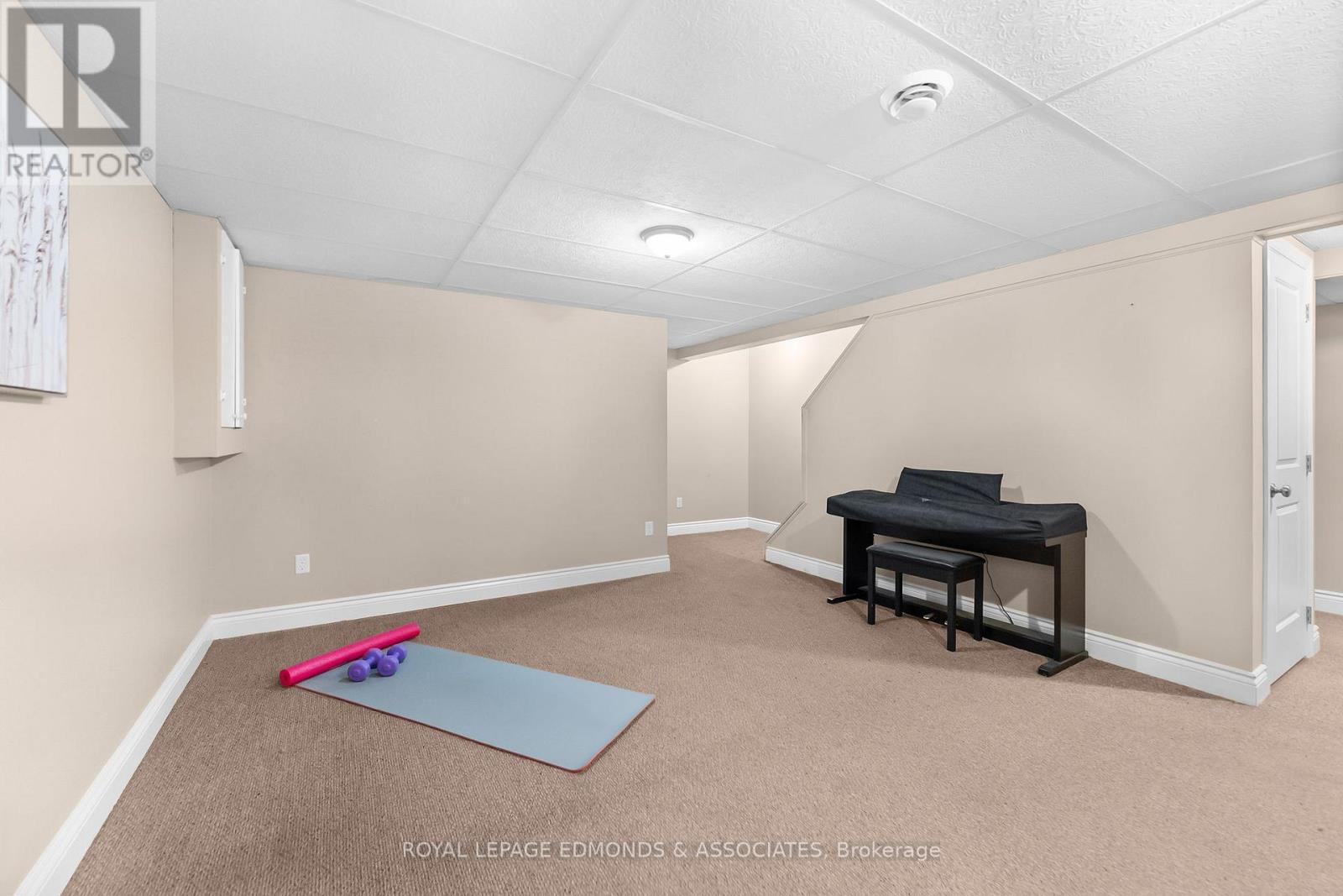 89 SPRUCE STREET - 21
