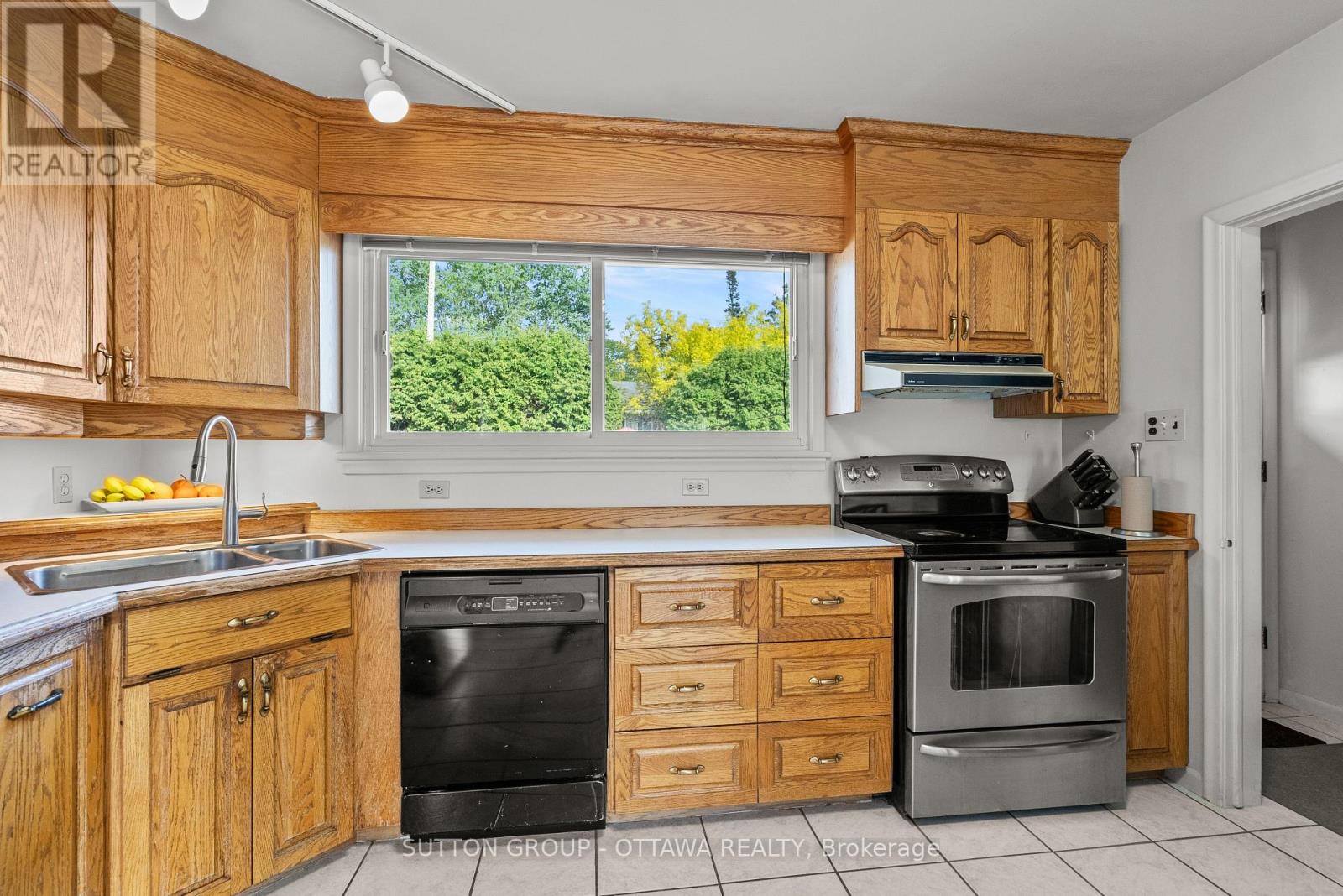 1237 WHITMORE AVENUE - 11