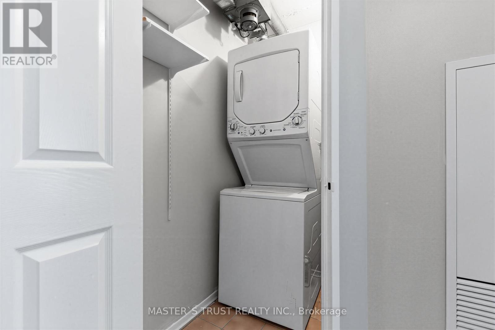 #1702 55 CENTRE AVENUE - 31