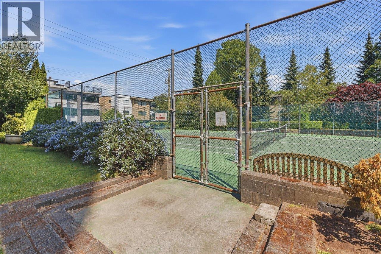901 2988 ALDER STREET, Vancouver