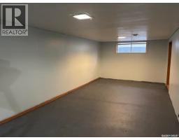 124 8th Avenue W, Canora, SK S0A0L0 Photo 15