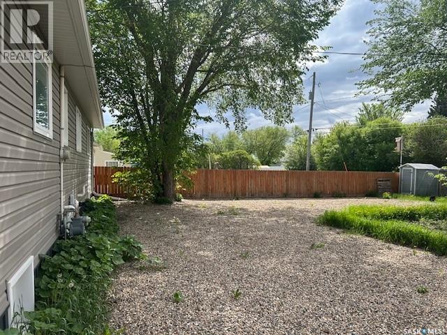 124 8th AVENUE W - 21