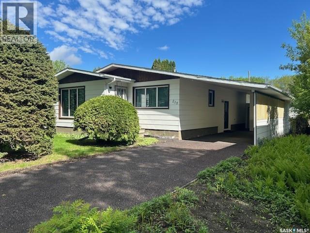 210 Alexander AVENUE - 1