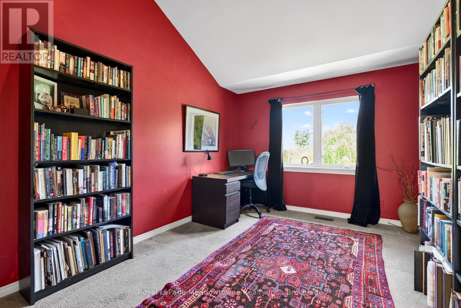 8122 ERAMOSA GARAFRAXA TOWNLINE - 13