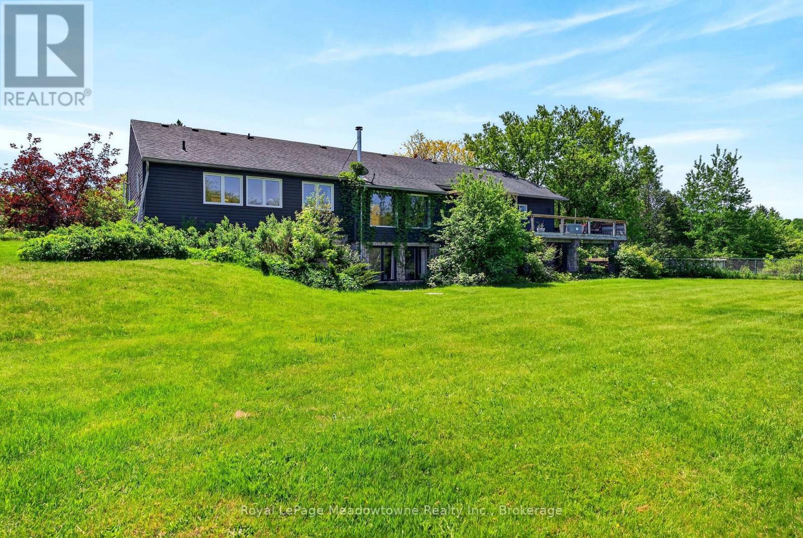 8122 ERAMOSA GARAFRAXA TOWNLINE - 24