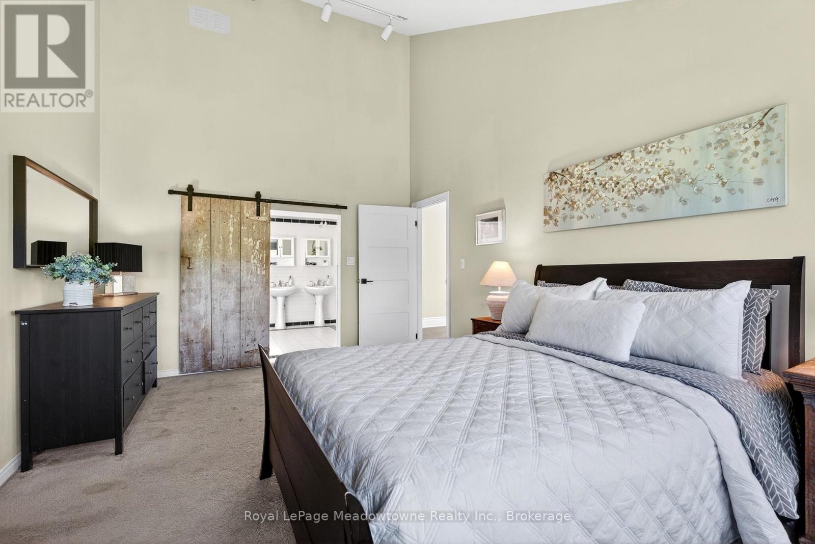 8122 ERAMOSA GARAFRAXA TOWNLINE - 15
