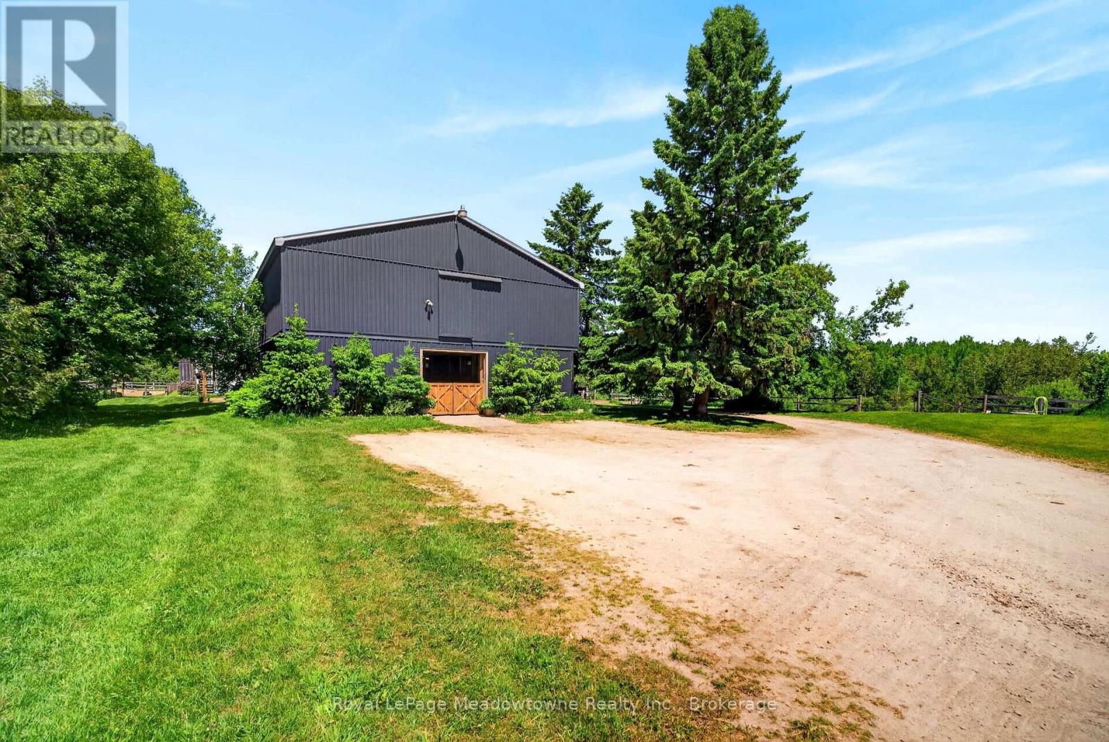8122 ERAMOSA GARAFRAXA TOWNLINE - 34