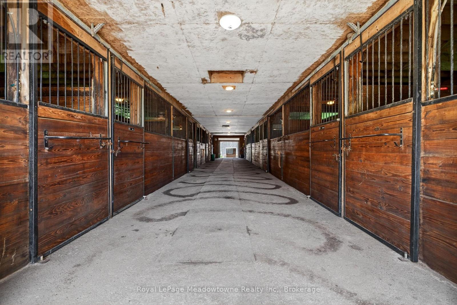 8122 ERAMOSA GARAFRAXA TOWNLINE - 35