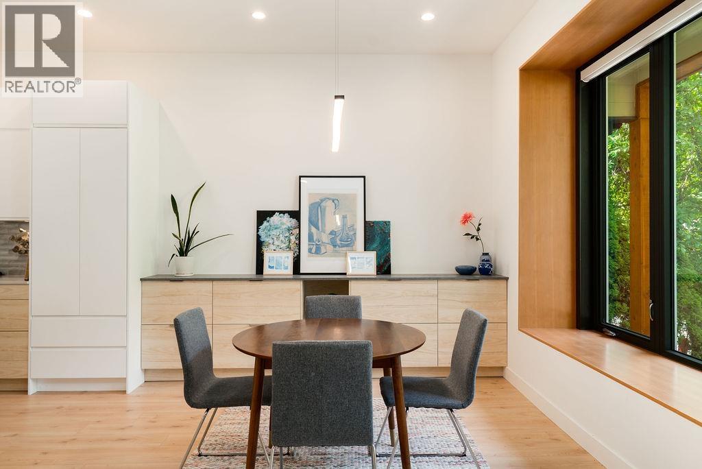 258 APRIL ROAD, Port Moody