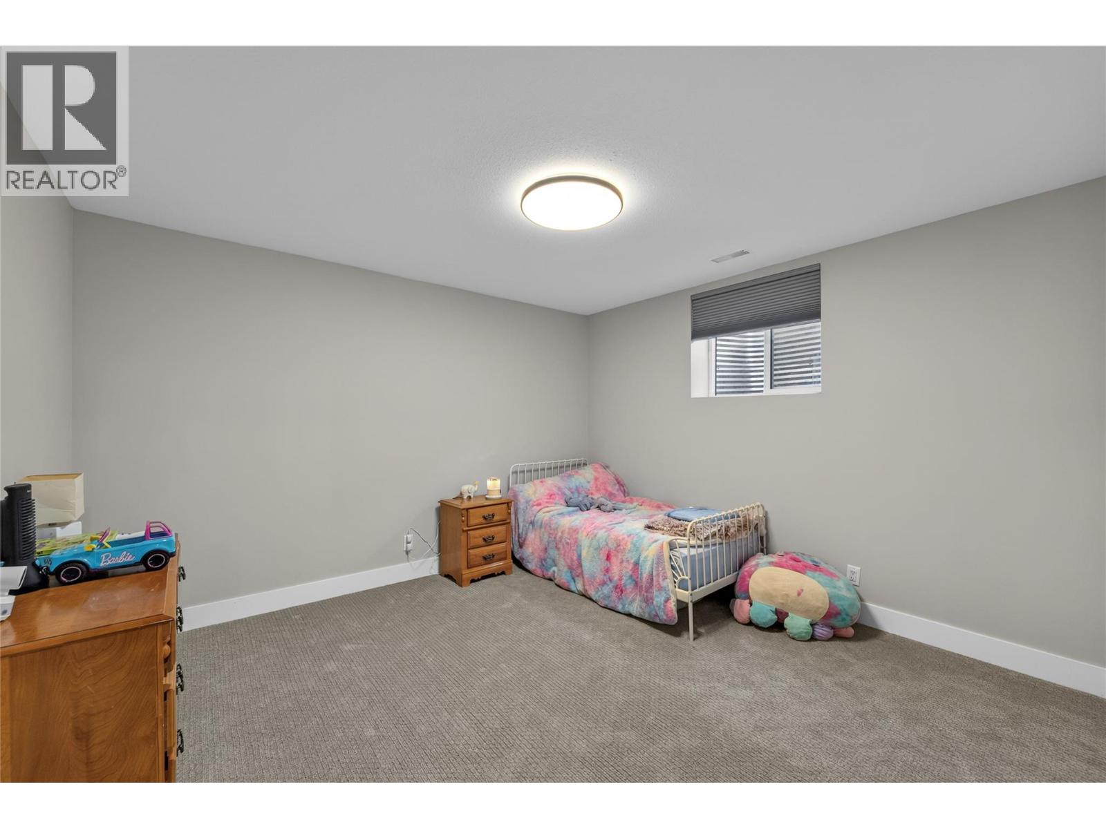 #156 200 GRAND Boulevard - 28
