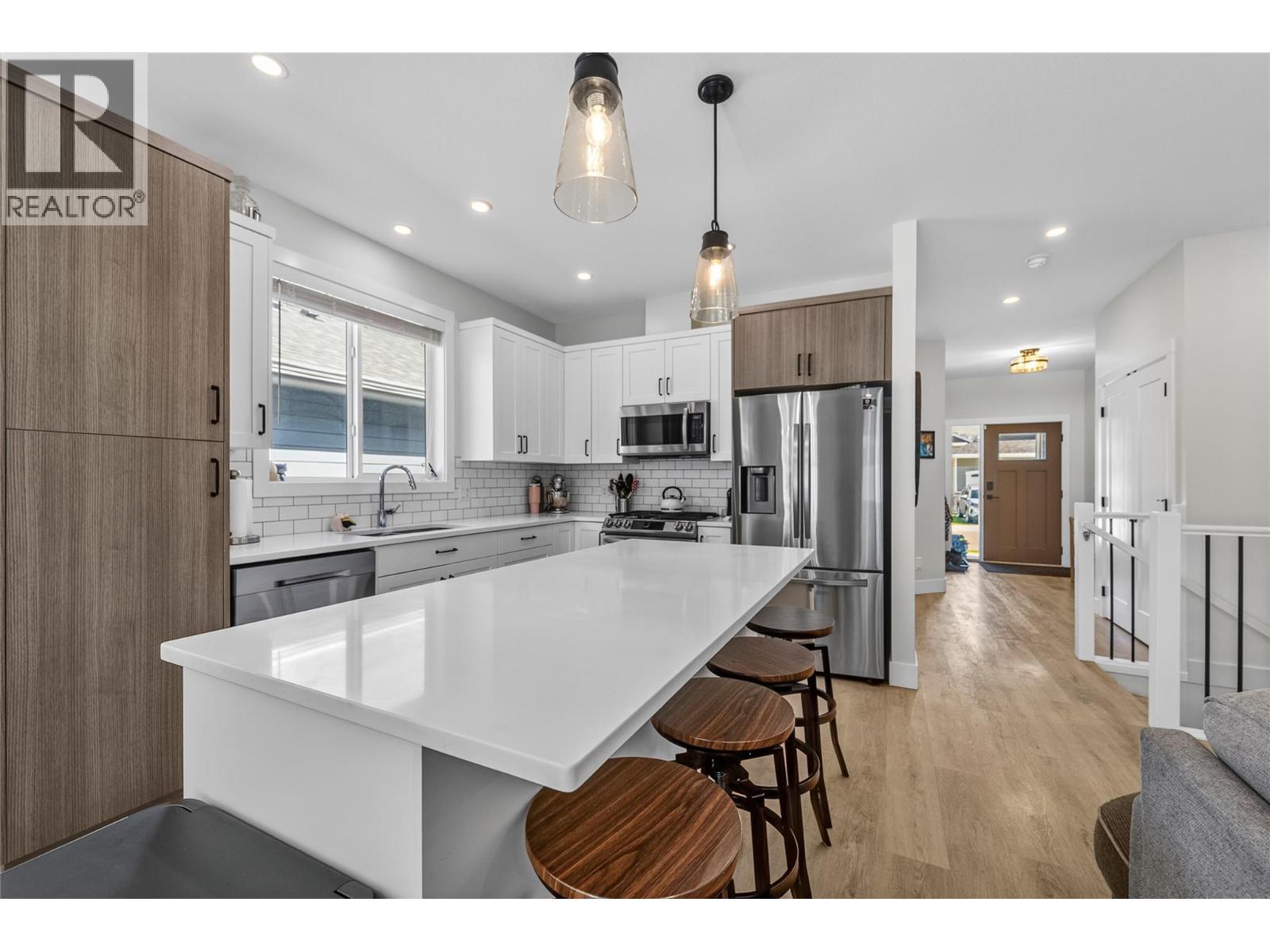 #156 200 GRAND Boulevard - 3
