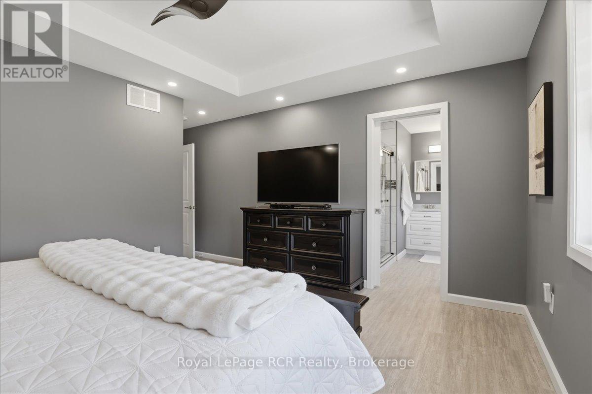 6442 GIVEN ROAD - 21