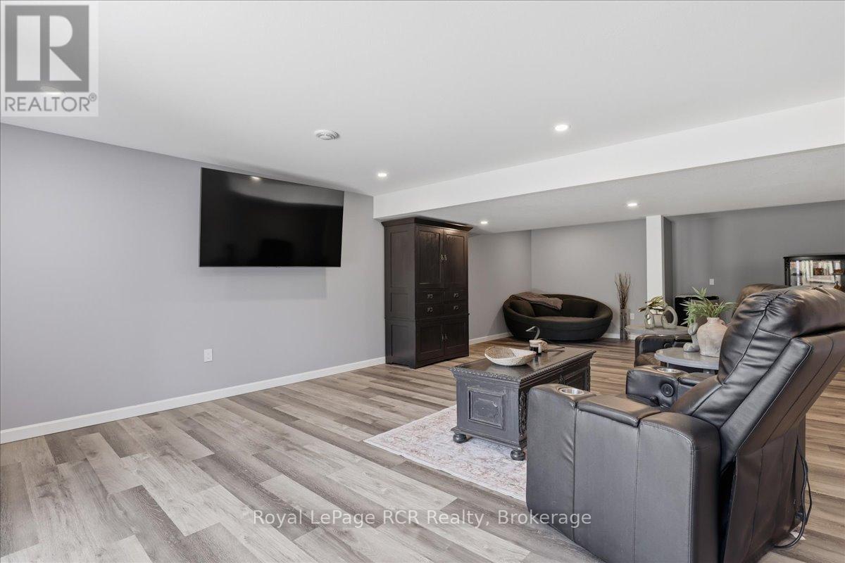 6442 GIVEN ROAD - 27