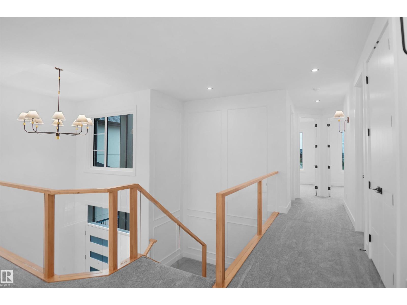 142 EDGEWATER CI - 56