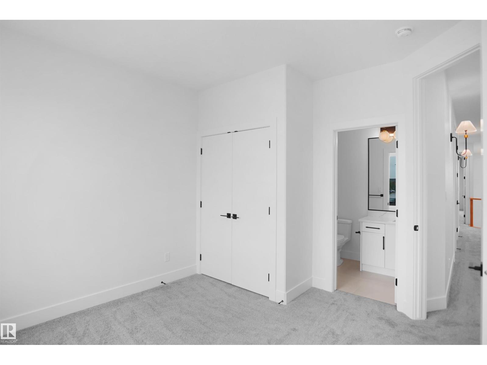 142 EDGEWATER CI - 62