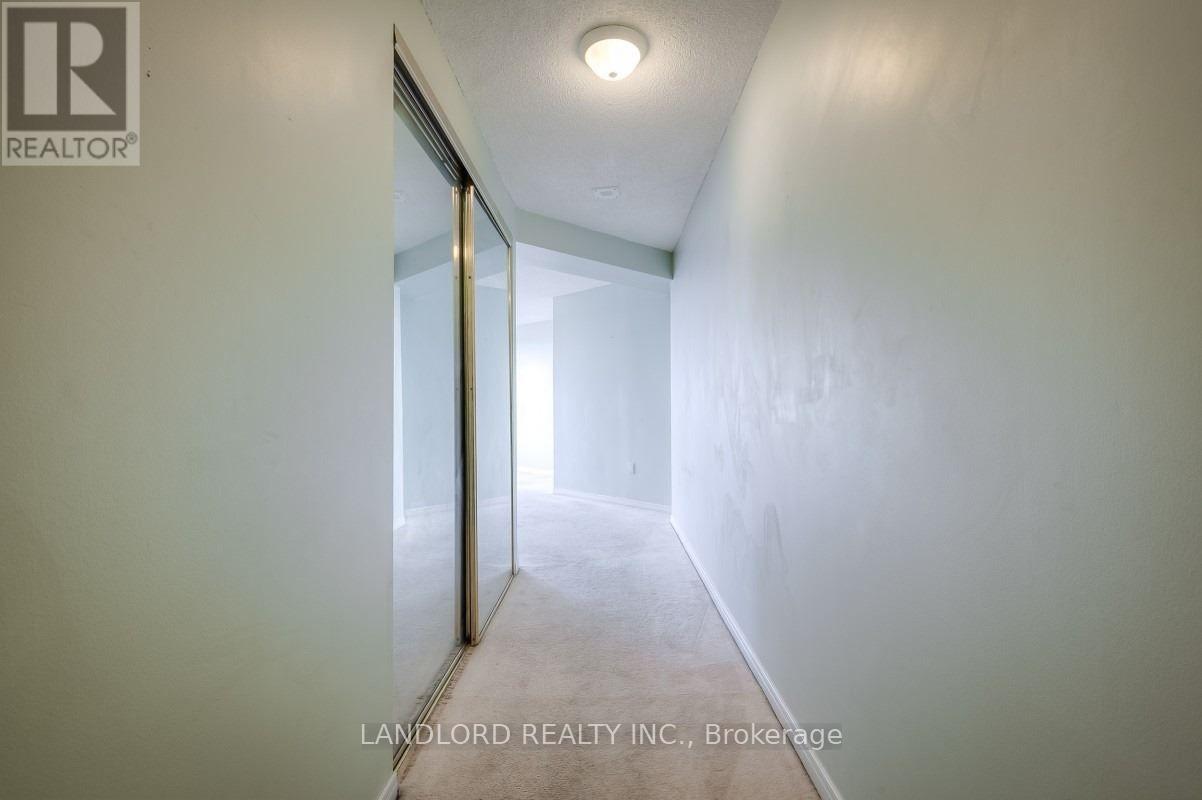2504 - 5 CONCORDE PLACE