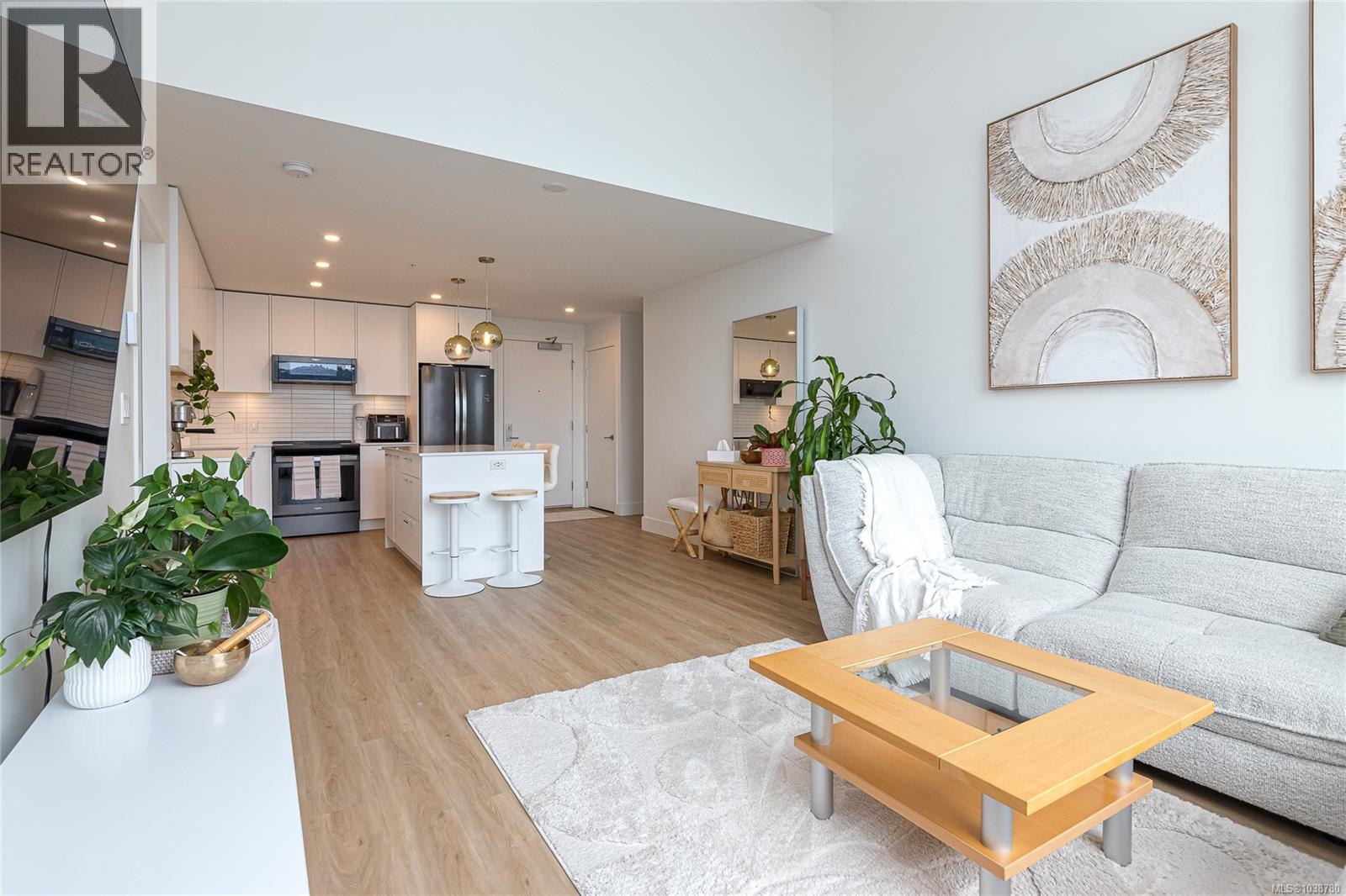 508 940 Reunion Avenue, Langford