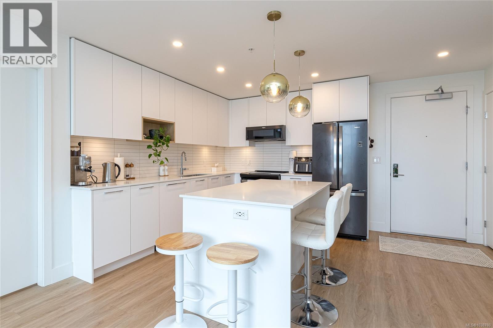 508 940 Reunion Avenue, Langford