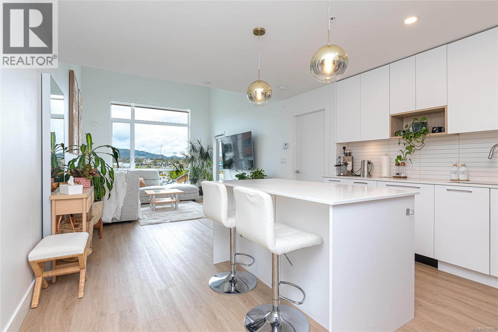 508 940 Reunion Avenue, Langford