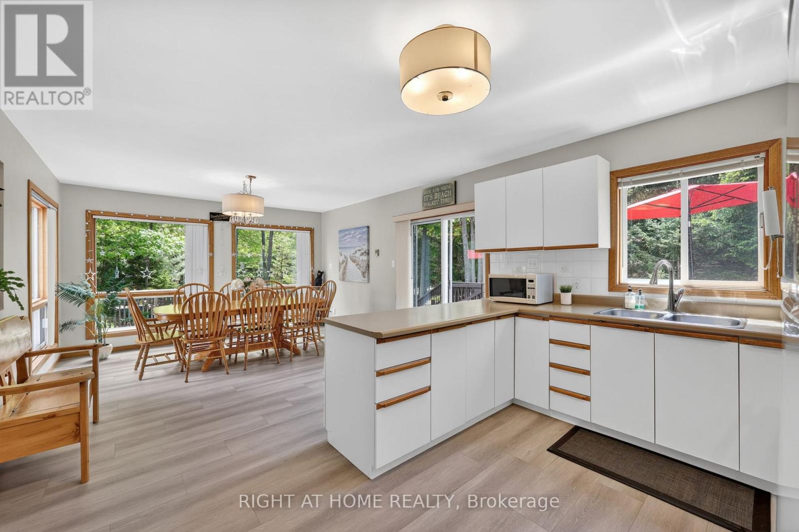 119 WOLFE TRAIL - 10