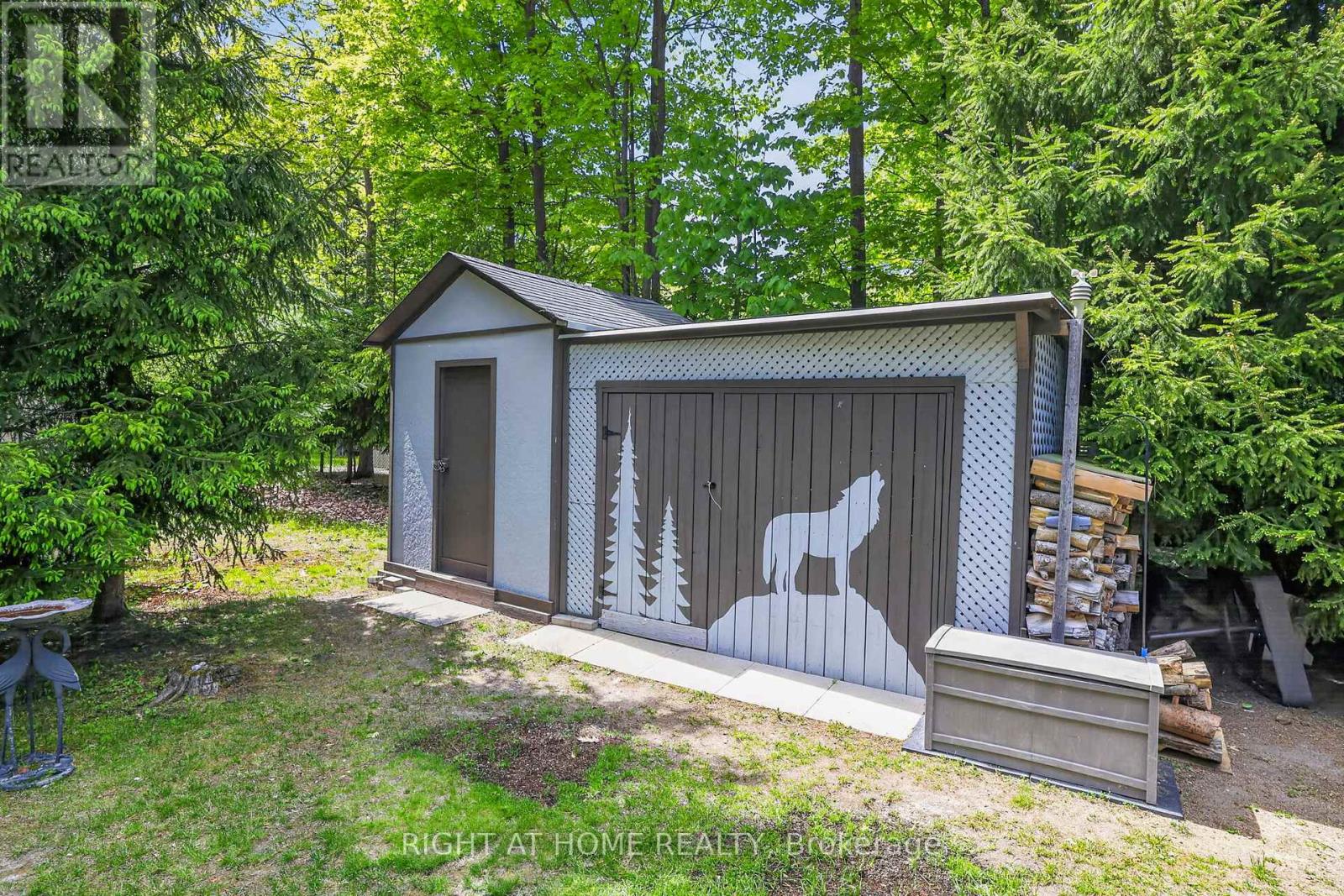 119 WOLFE TRAIL - 36