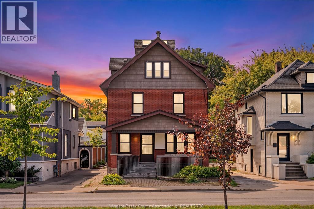 79 GILES BOULEVARD East - 1