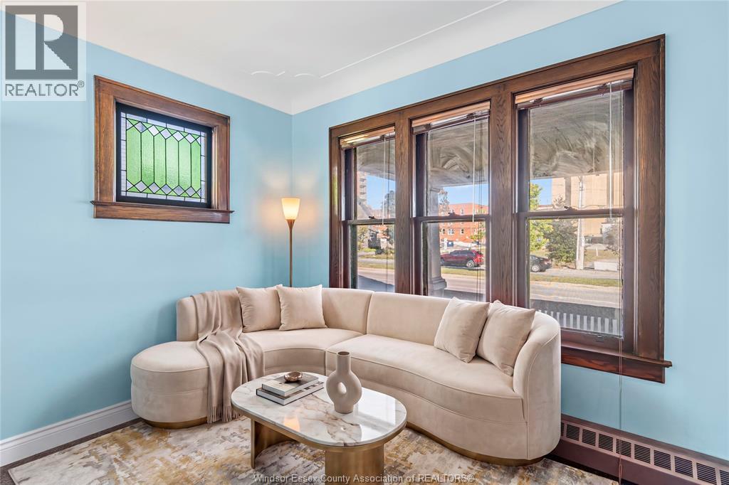 79 GILES BOULEVARD East - 3