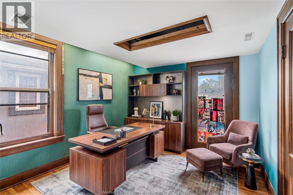 79 GILES BOULEVARD East - 4