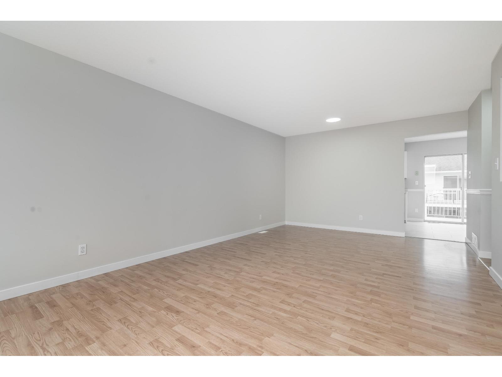 31 31255 UPPER MACLURE DRIVE