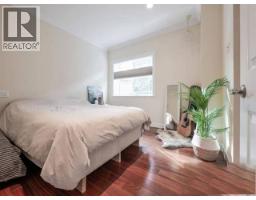 758 Gerussi Lane, Gibsons, BC V0N1V7 Photo 8