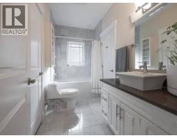 758 Gerussi Lane, Gibsons, BC V0N1V7 Photo 7